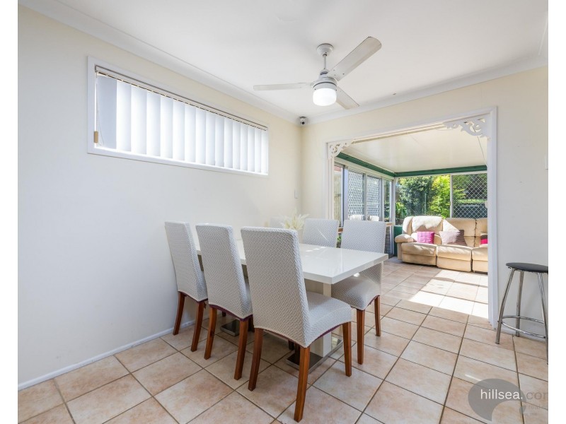 11 Winani Drive, Ashmore QLD 4214