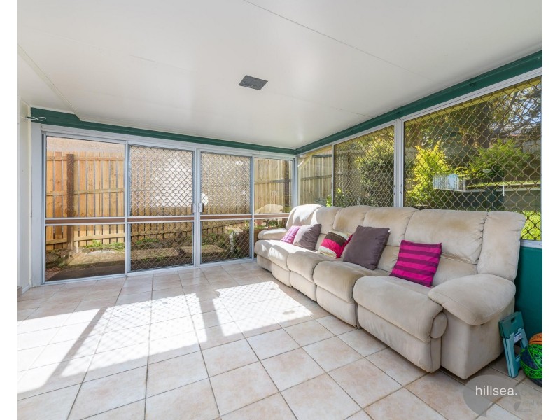 11 Winani Drive, Ashmore QLD 4214