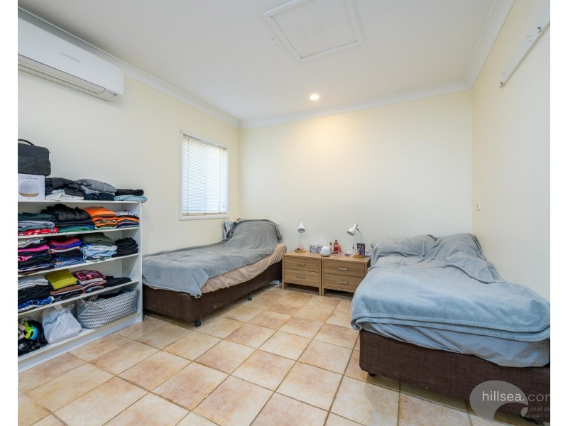 11 Winani Drive, Ashmore QLD 4214