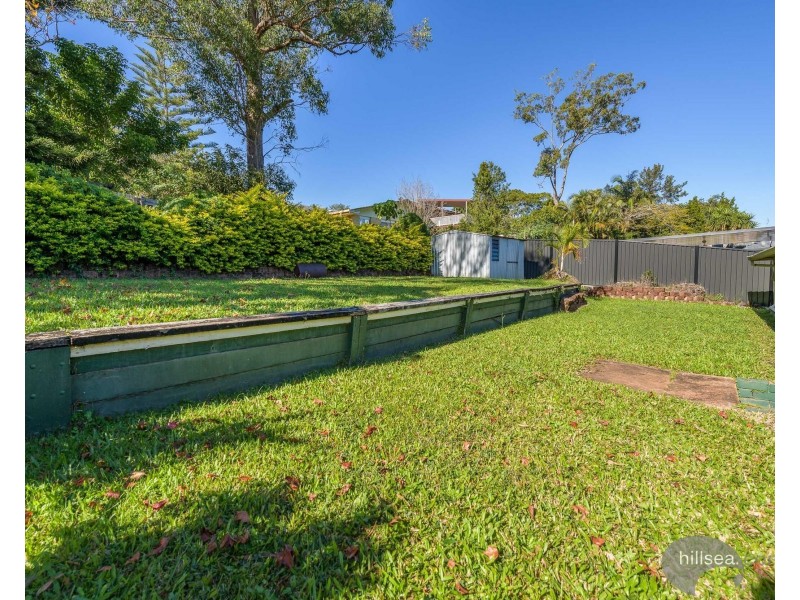 11 Winani Drive, Ashmore QLD 4214