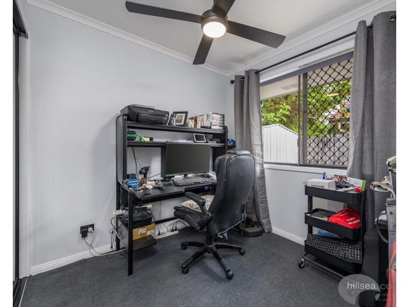 1/6 Botanical Drive, Labrador QLD 4215
