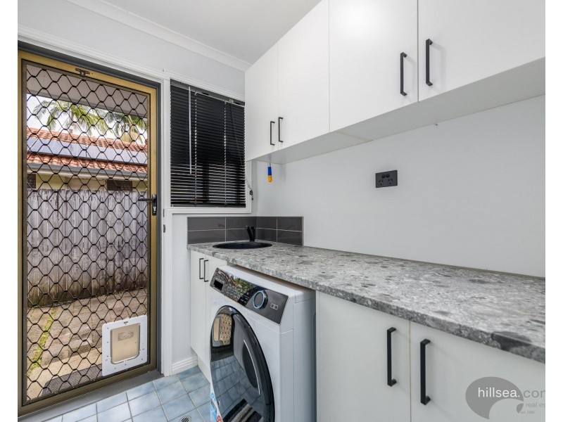 1/6 Botanical Drive, Labrador QLD 4215