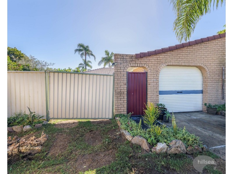 2/10 Eurimbula Court, Paradise Point QLD 4216