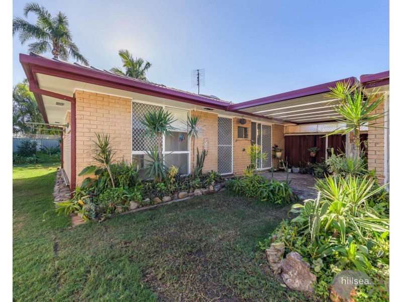2/10 Eurimbula Court, Paradise Point QLD 4216