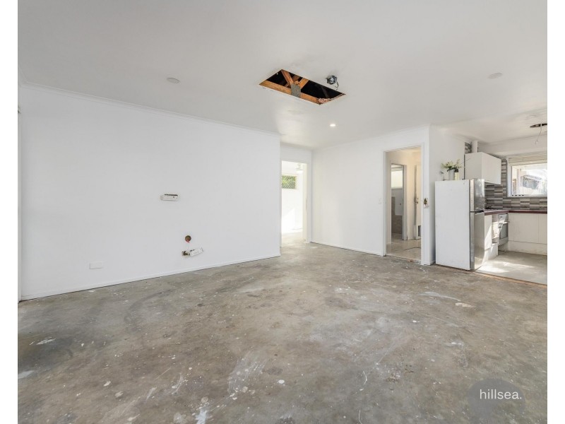 2/10 Eurimbula Court, Paradise Point QLD 4216