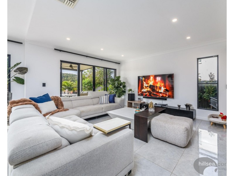12 Fortuna Place, Parkwood QLD 4214