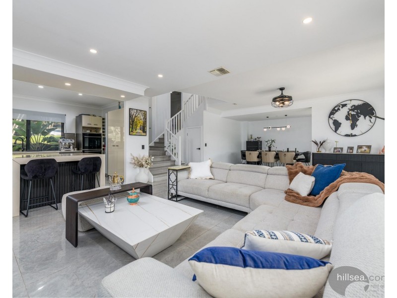 12 Fortuna Place, Parkwood QLD 4214