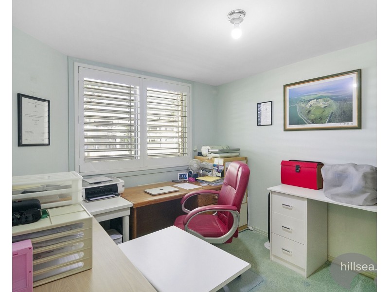 2/64 The Esplande, Paradise Point QLD 4216