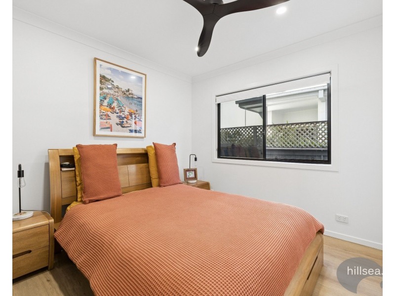 2/46 Bayview Street, Runaway Bay QLD 4216