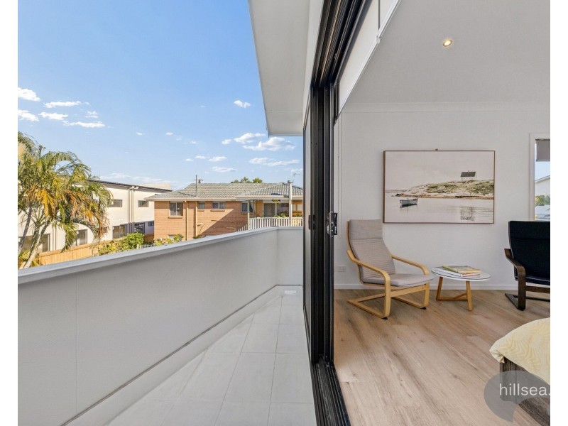 2/46 Bayview Street, Runaway Bay QLD 4216