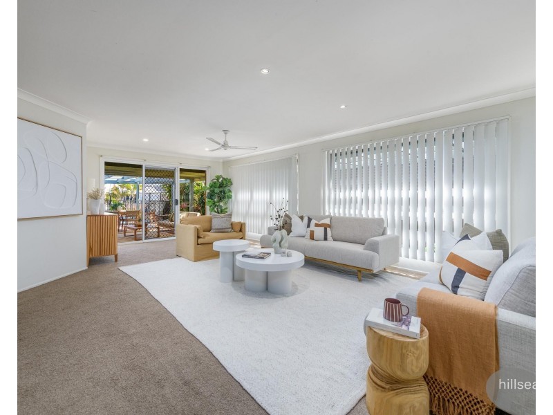 28 Oxley Drive, Paradise Point QLD 4216