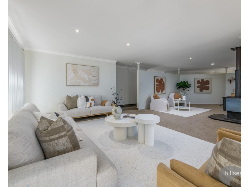 28 Oxley Drive, Paradise Point QLD 4216