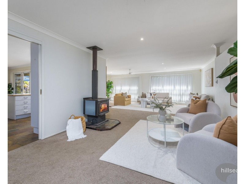 28 Oxley Drive, Paradise Point QLD 4216