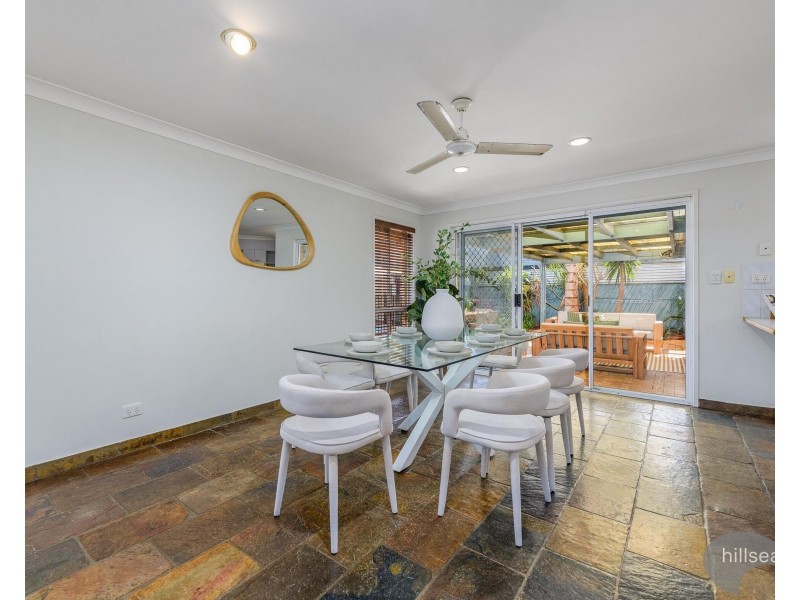 28 Oxley Drive, Paradise Point QLD 4216