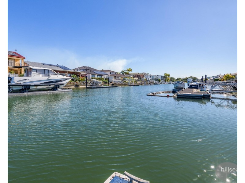 28 Oxley Drive, Paradise Point QLD 4216