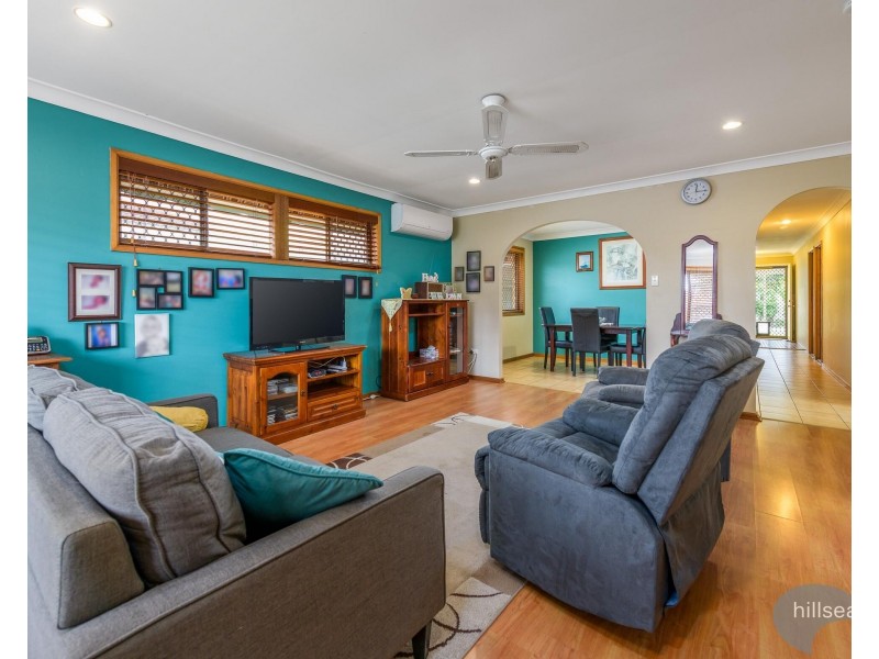 17 Jacaranda Avenue, Hollywell QLD 4216