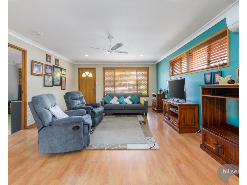 17 Jacaranda Avenue, Hollywell QLD 4216