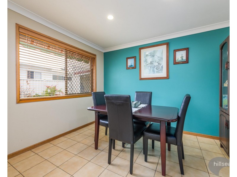 17 Jacaranda Avenue, Hollywell QLD 4216