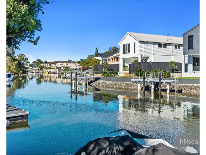 14 Kilmartin Esplanade, Biggera Waters QLD 4216