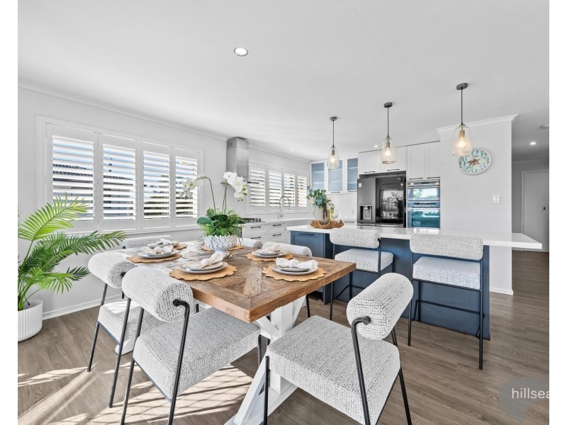 14 Kilmartin Esplanade, Biggera Waters QLD 4216