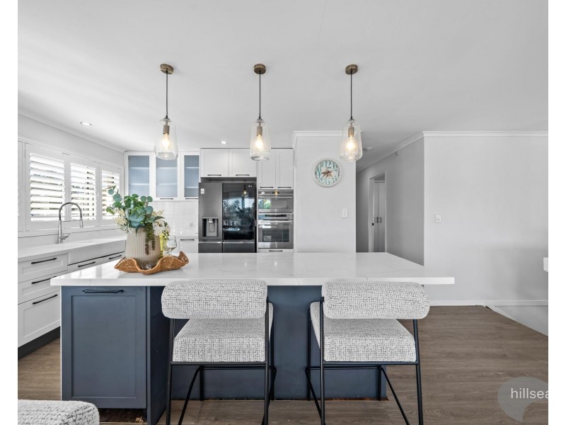14 Kilmartin Esplanade, Biggera Waters QLD 4216