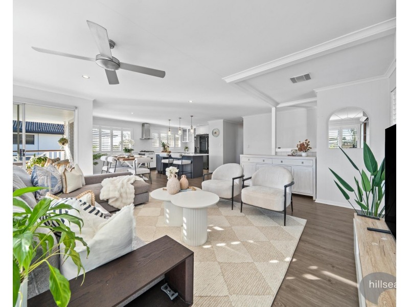 14 Kilmartin Esplanade, Biggera Waters QLD 4216