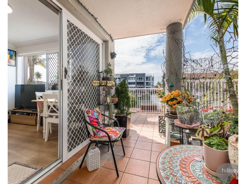 6/75-77 Bayview Street, Runaway Bay QLD 4216