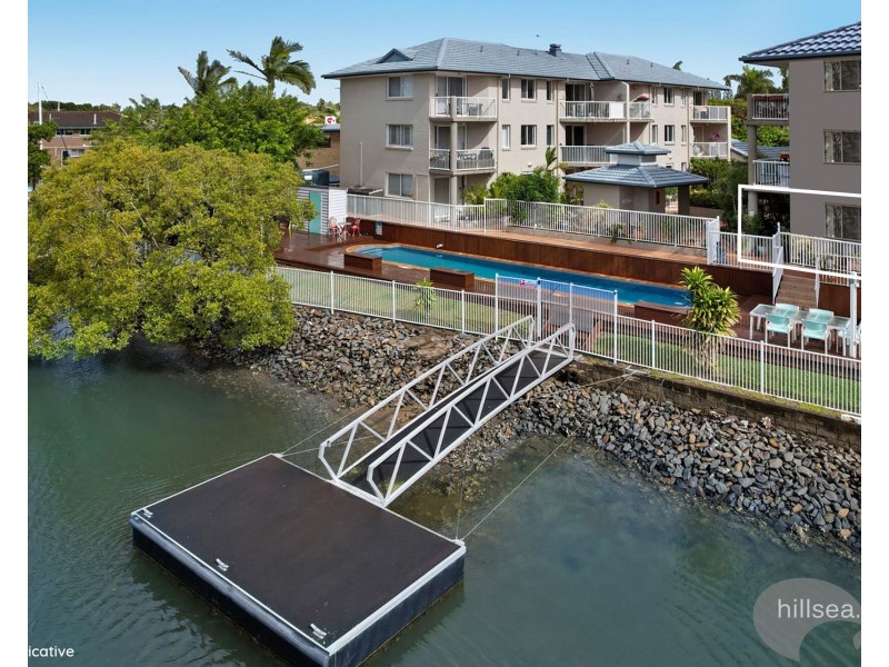 6/75-77 Bayview Street, Runaway Bay QLD 4216