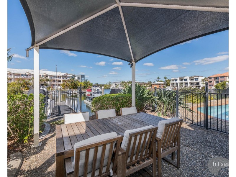 4/14-18 Jennifer Avenue, Runaway Bay QLD 4216