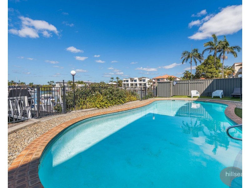 4/14-18 Jennifer Avenue, Runaway Bay QLD 4216