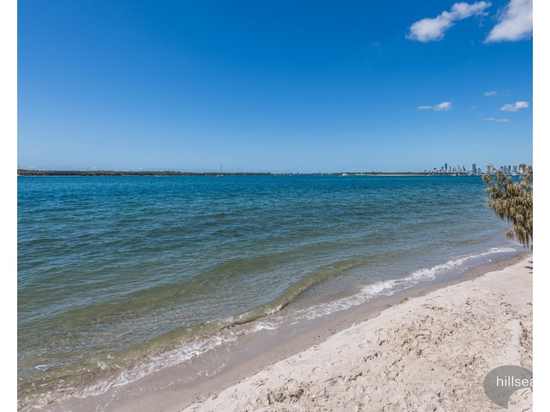 4/14-18 Jennifer Avenue, Runaway Bay QLD 4216