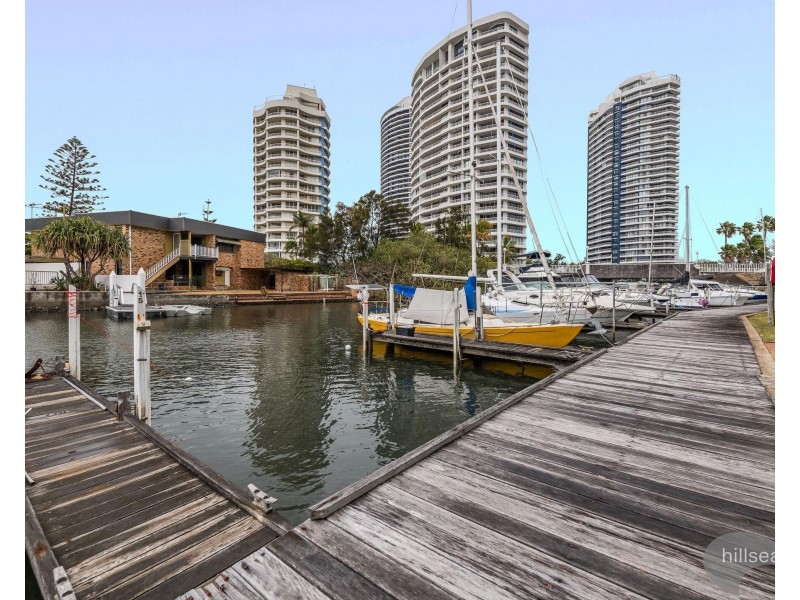 29/37 Bayview Street, Runaway Bay QLD 4216