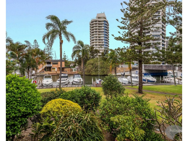 29/37 Bayview Street, Runaway Bay QLD 4216