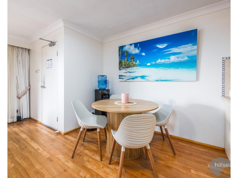 29/37 Bayview Street, Runaway Bay QLD 4216