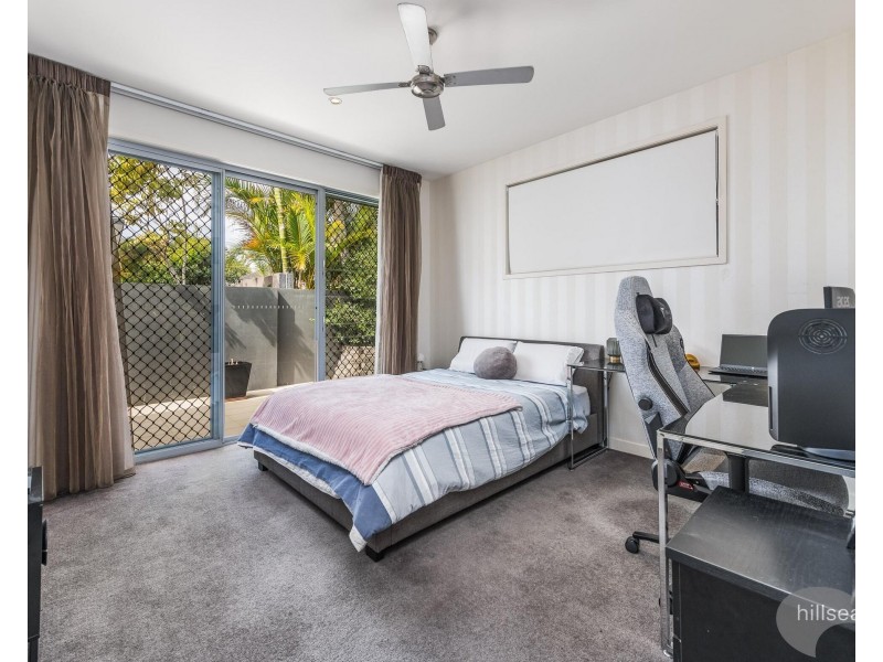 Hope Island QLD 4212