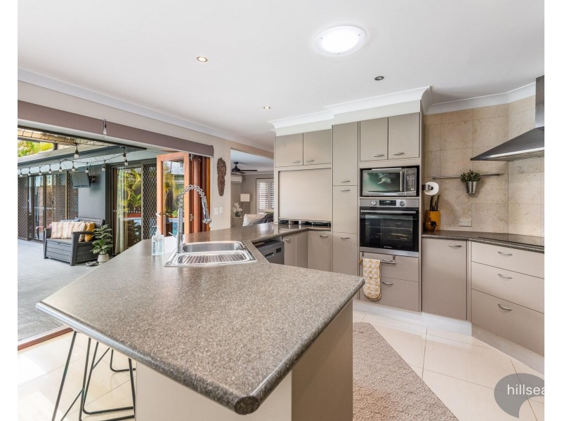 13 Minden Crescent, Helensvale QLD 4212