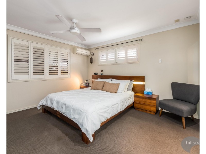 13 Minden Crescent, Helensvale QLD 4212