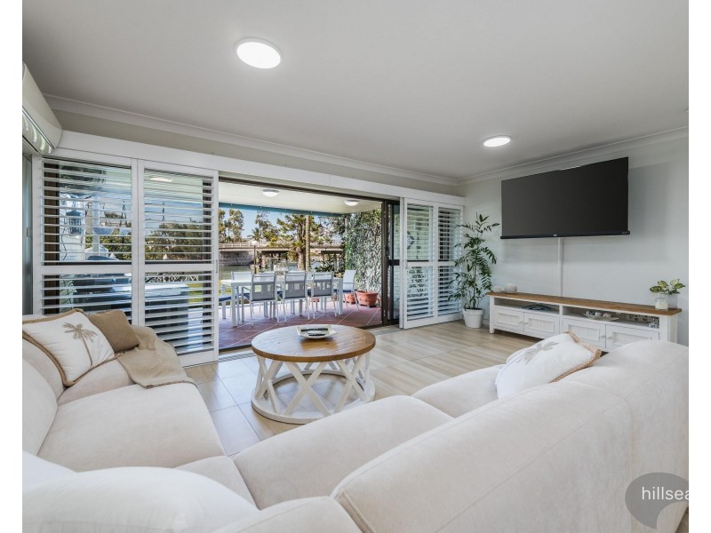 10/112 Bayview Street, Runaway Bay QLD 4216