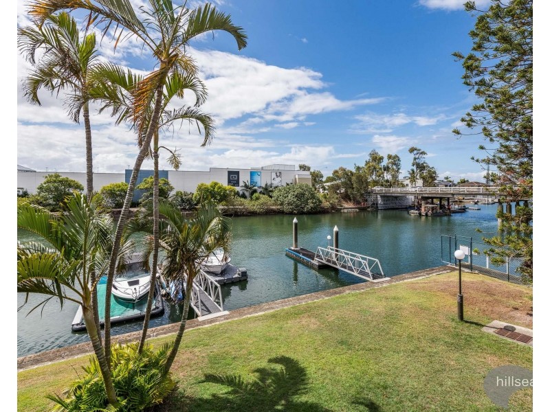 10/112 Bayview Street, Runaway Bay QLD 4216