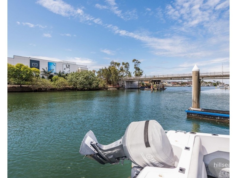 10/112 Bayview Street, Runaway Bay QLD 4216