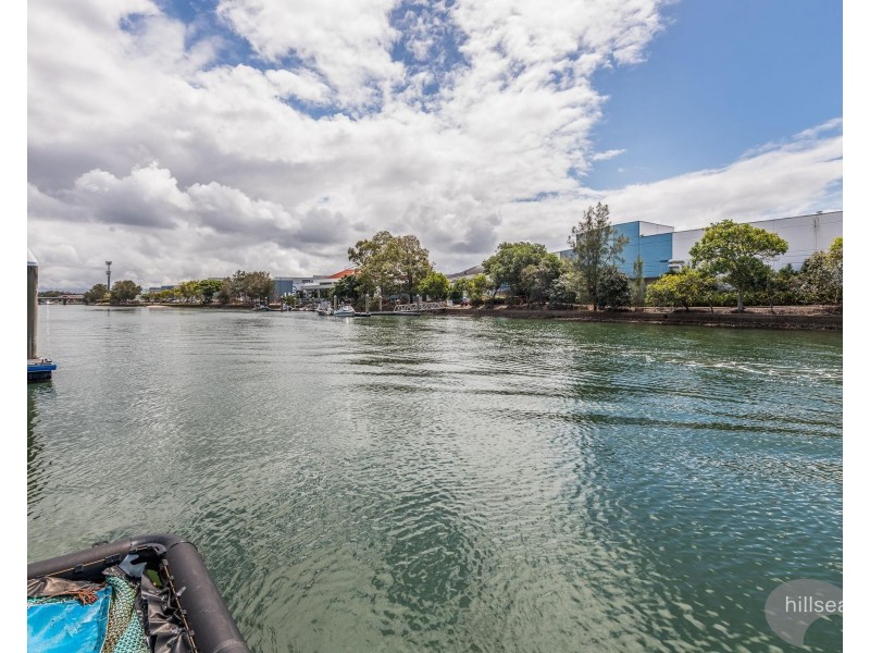 10/112 Bayview Street, Runaway Bay QLD 4216
