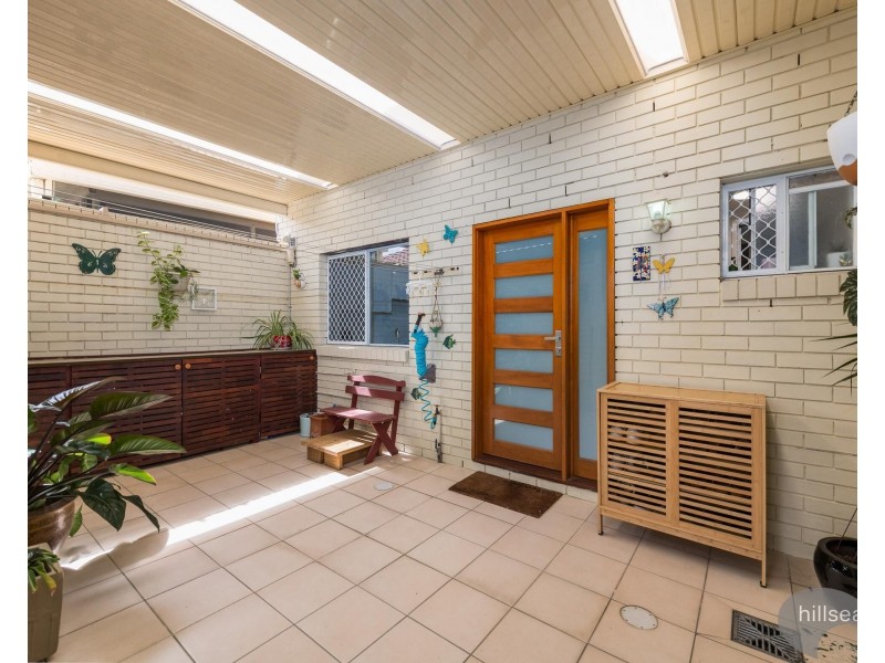 10/112 Bayview Street, Runaway Bay QLD 4216
