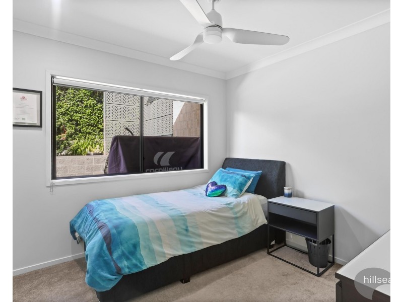 6 Middleham Fairway, Maudsland QLD 4210