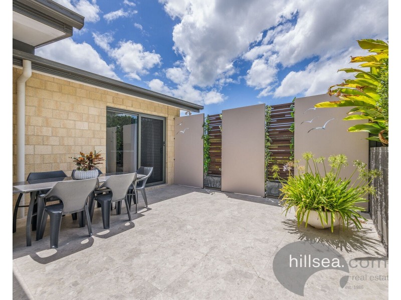 6 Middleham Fairway, Maudsland QLD 4210