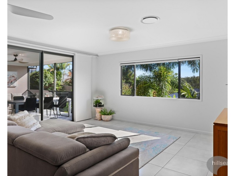 6 Middleham Fairway, Maudsland QLD 4210