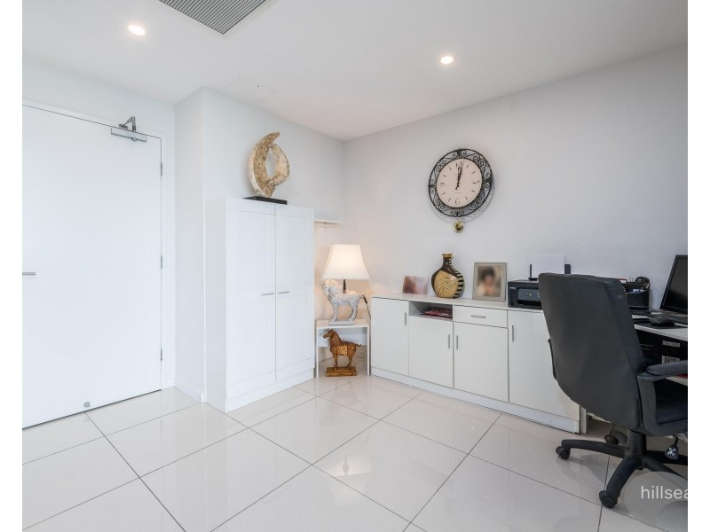 4406/25 East Quay Drive, Biggera Waters QLD 4216