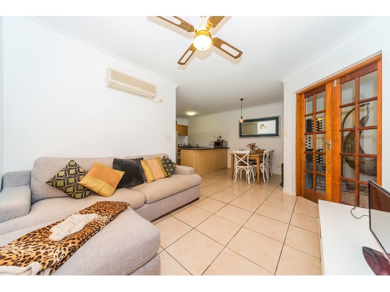 14/89 Bayview Street, Runaway Bay QLD 4216