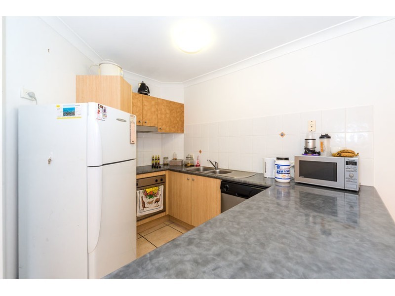 14/89 Bayview Street, Runaway Bay QLD 4216