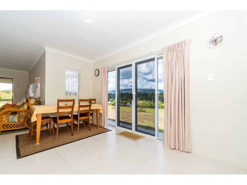 19 Tuxedo Junction Drive, Maudsland QLD 4210