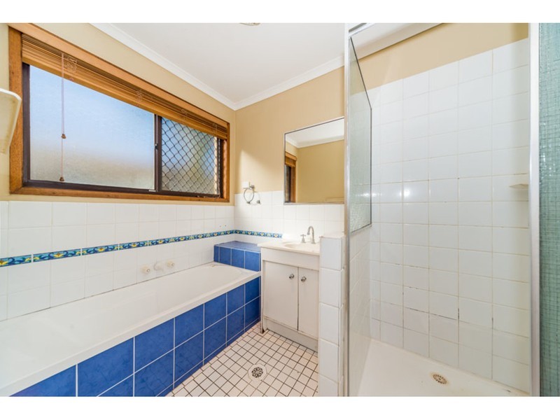 1/212 Olsen Avenue, Arundel QLD 4214